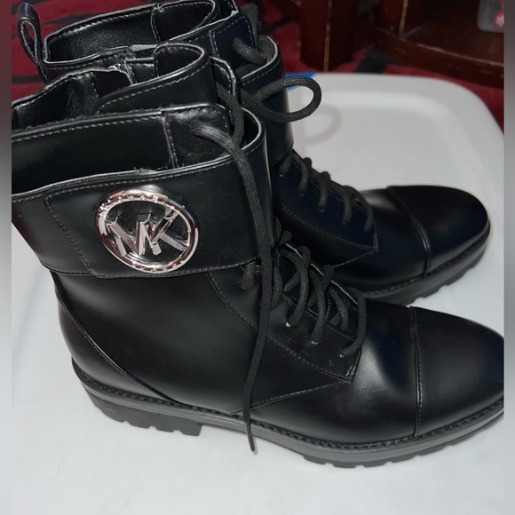 Michael Kors black combat boots - Picture 2 of 7